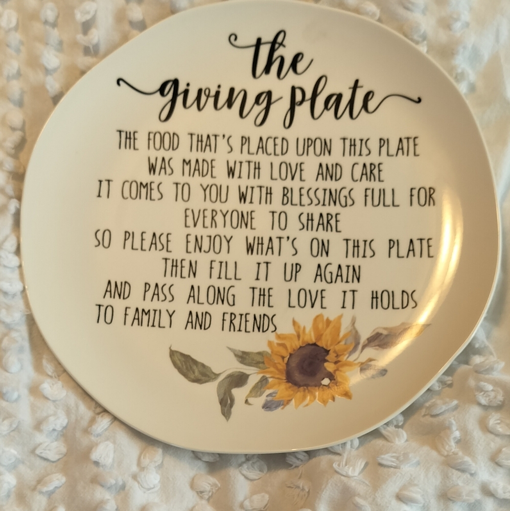 Pumpkin Hallow The Giving Plate 11" Ceramic sunflower